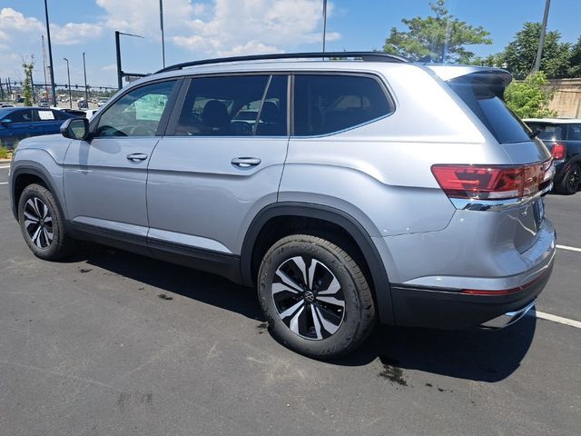 2024 Volkswagen Atlas 2.0T SE