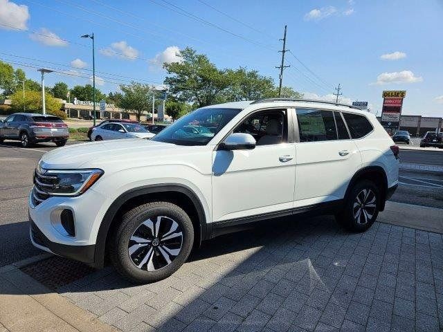 2024 Volkswagen Atlas 2.0T SE