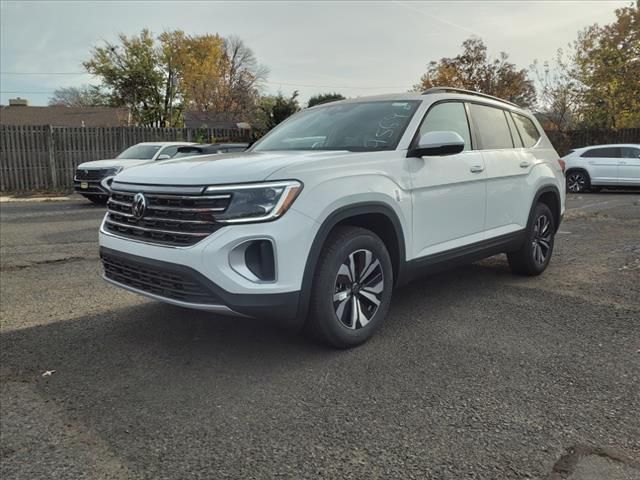 2024 Volkswagen Atlas 2.0T SE