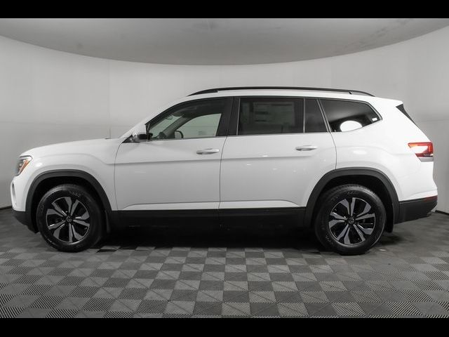 2024 Volkswagen Atlas 2.0T SE