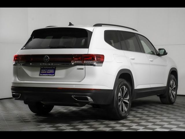 2024 Volkswagen Atlas 2.0T SE