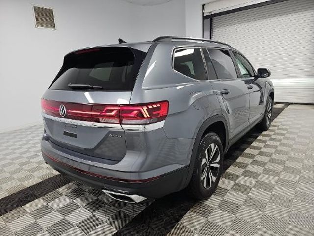 2024 Volkswagen Atlas 2.0T SE