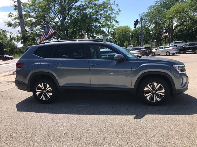 2024 Volkswagen Atlas 2.0T SE