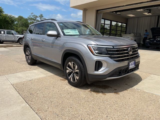 2024 Volkswagen Atlas 2.0T SE