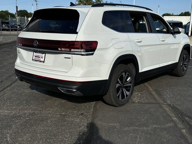 2024 Volkswagen Atlas 2.0T SE