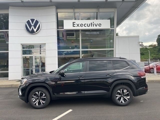 2024 Volkswagen Atlas 2.0T SE