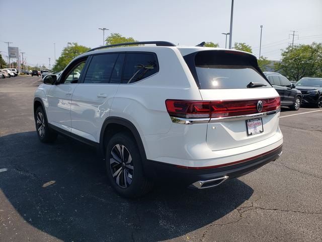 2024 Volkswagen Atlas 2.0T SE