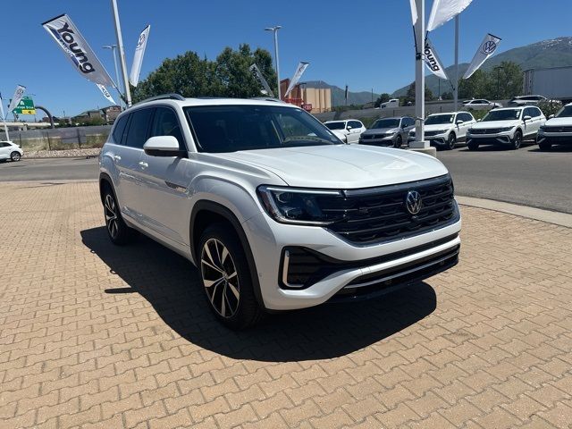 2024 Volkswagen Atlas 2.0T SEL Premium R-Line