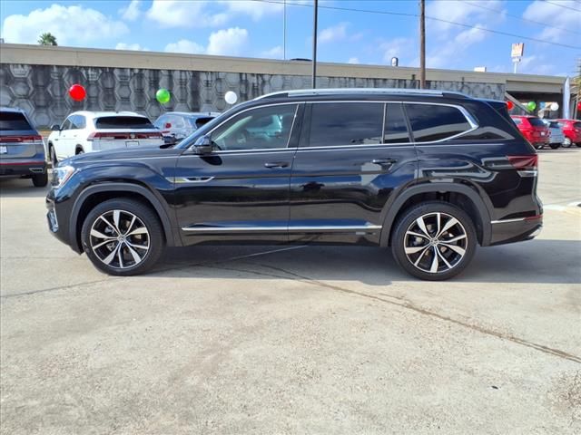 2024 Volkswagen Atlas 2.0T SEL Premium R-Line