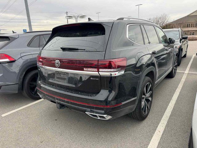 2024 Volkswagen Atlas 2.0T SEL Premium R-Line