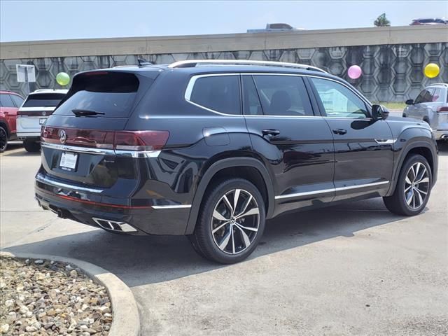 2024 Volkswagen Atlas 2.0T SEL Premium R-Line