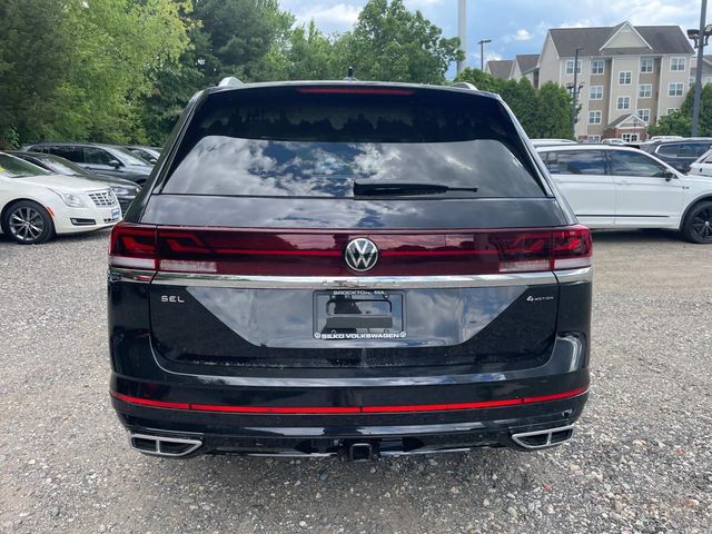 2024 Volkswagen Atlas 2.0T SEL Premium R-Line