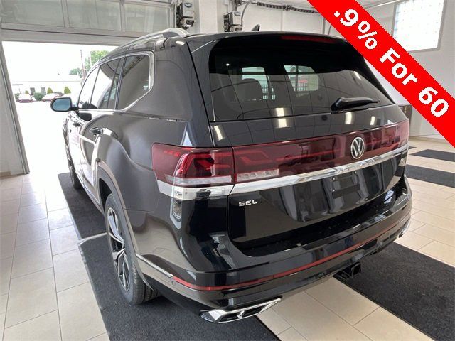 2024 Volkswagen Atlas 2.0T SEL Premium R-Line