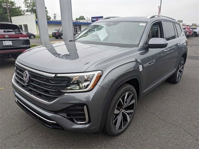 2024 Volkswagen Atlas 2.0T SEL Premium R-Line