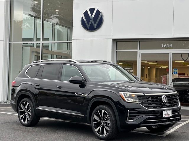 2024 Volkswagen Atlas 2.0T SEL Premium R-Line