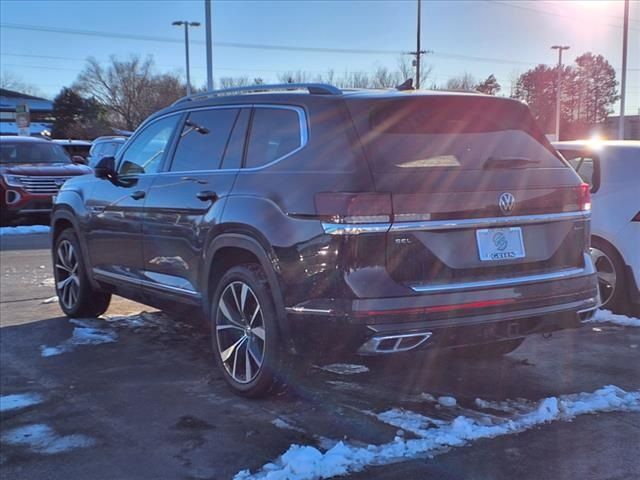 2024 Volkswagen Atlas 2.0T SEL Premium R-Line