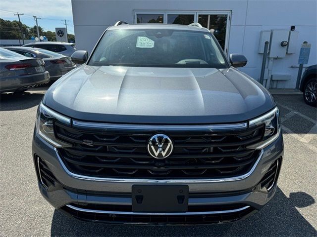 2024 Volkswagen Atlas 2.0T SEL Premium R-Line