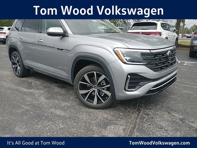 2024 Volkswagen Atlas 2.0T SEL Premium R-Line