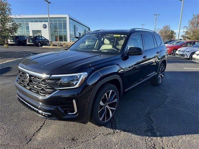 2024 Volkswagen Atlas 2.0T SEL Premium R-Line