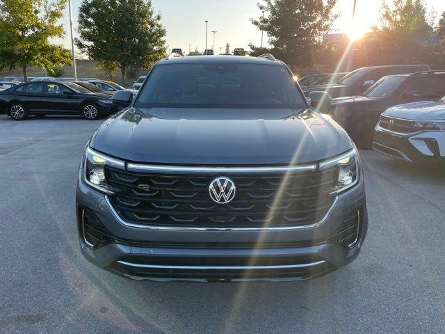 2024 Volkswagen Atlas 2.0T SEL Premium R-Line