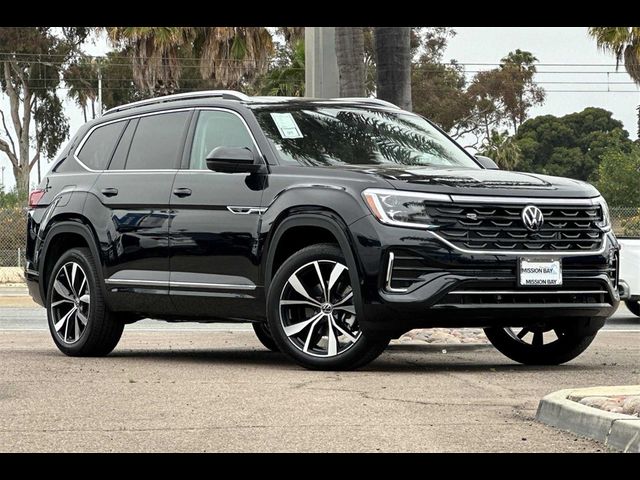 2024 Volkswagen Atlas 2.0T SEL Premium R-Line