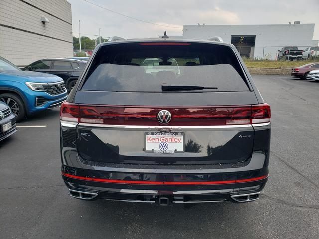 2024 Volkswagen Atlas 2.0T SEL Premium R-Line