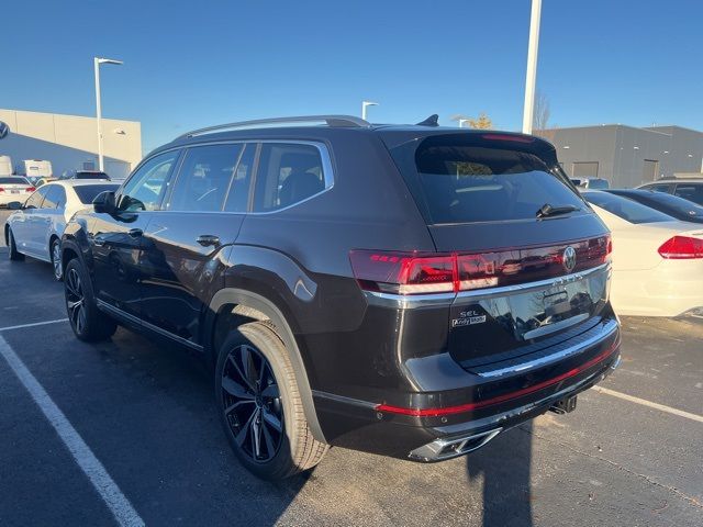 2024 Volkswagen Atlas 2.0T SEL Premium R-Line