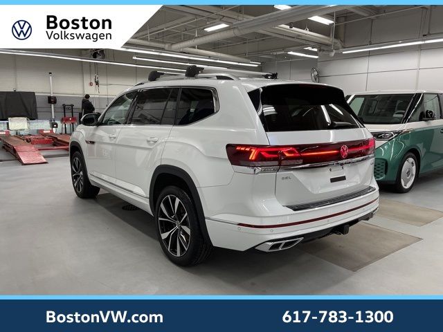 2024 Volkswagen Atlas 2.0T SEL Premium R-Line