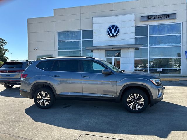 2024 Volkswagen Atlas 2.0T SE