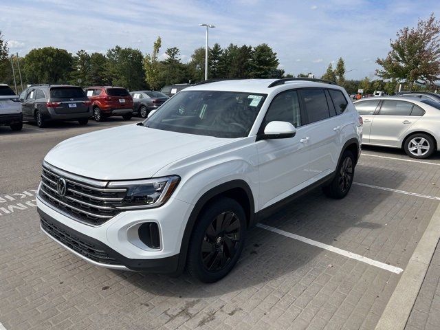 2024 Volkswagen Atlas 2.0T SE Technology