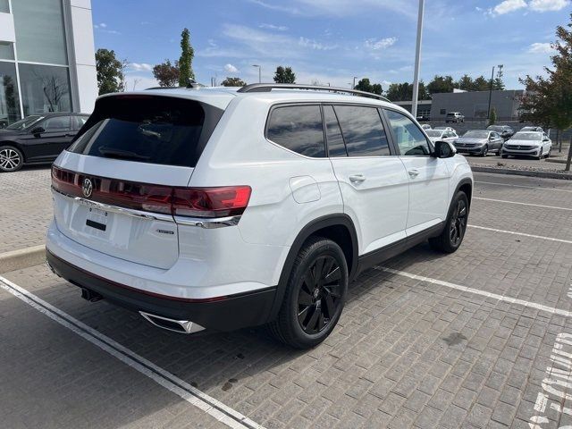 2024 Volkswagen Atlas 2.0T SE Technology