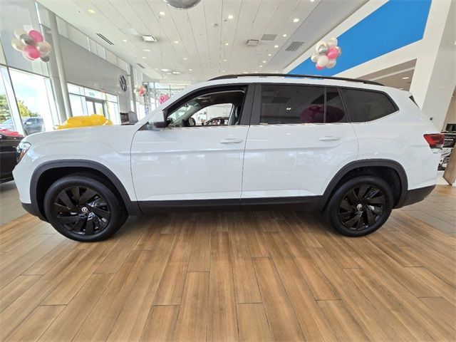 2024 Volkswagen Atlas 2.0T SE Technology