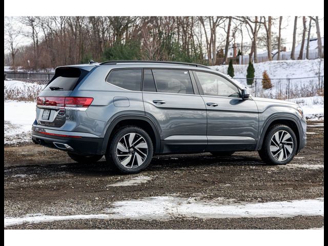 2024 Volkswagen Atlas 2.0T SE Technology