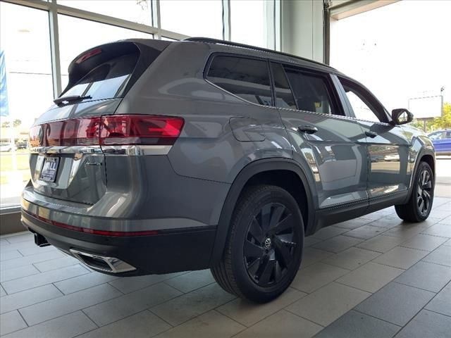 2024 Volkswagen Atlas 2.0T SE Technology