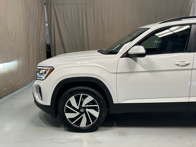 2024 Volkswagen Atlas 2.0T SE Technology