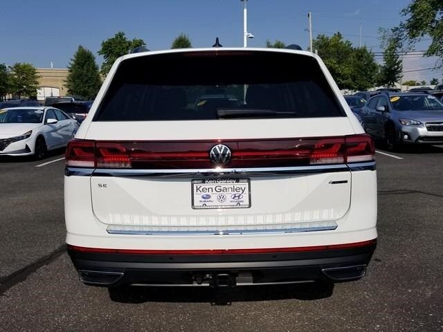 2024 Volkswagen Atlas 2.0T SE Technology