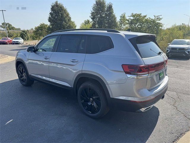 2024 Volkswagen Atlas 2.0T SE Technology