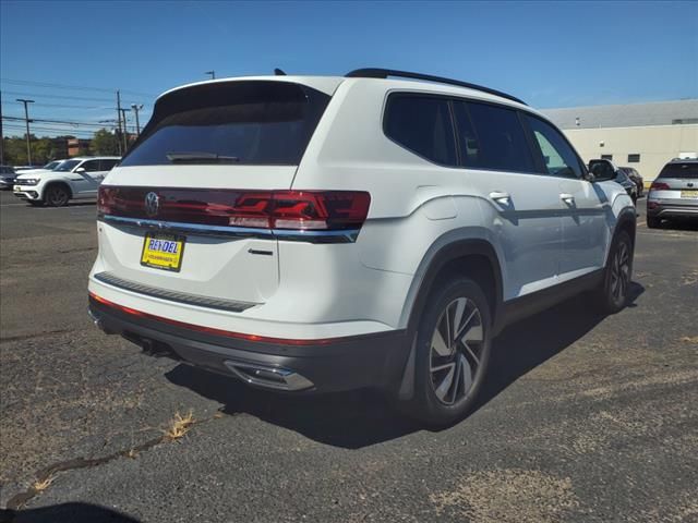 2024 Volkswagen Atlas 2.0T SE Technology