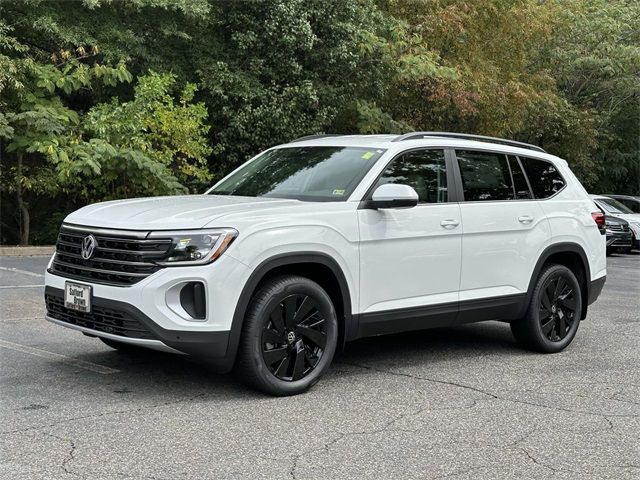 2024 Volkswagen Atlas 2.0T SE Technology