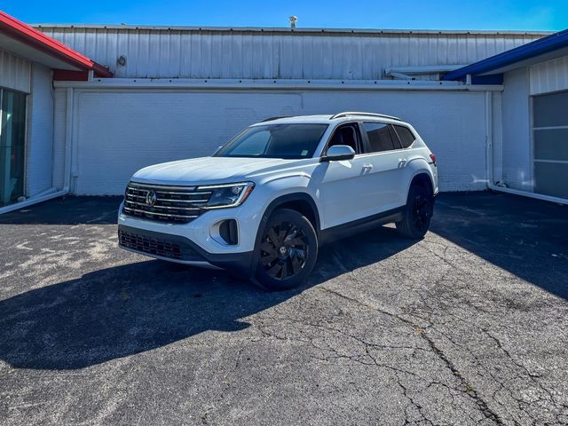 2024 Volkswagen Atlas 2.0T SE Technology