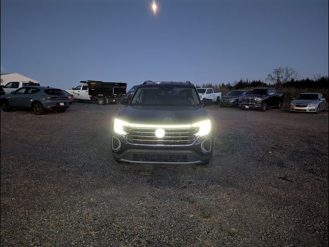 2024 Volkswagen Atlas 2.0T SE Technology