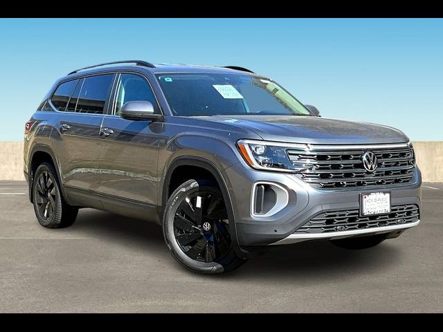 2024 Volkswagen Atlas 2.0T SE Technology