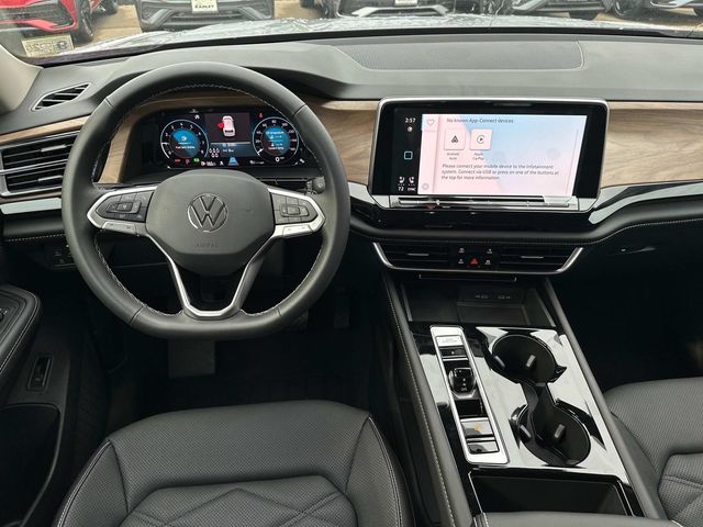 2024 Volkswagen Atlas 2.0T SE Technology