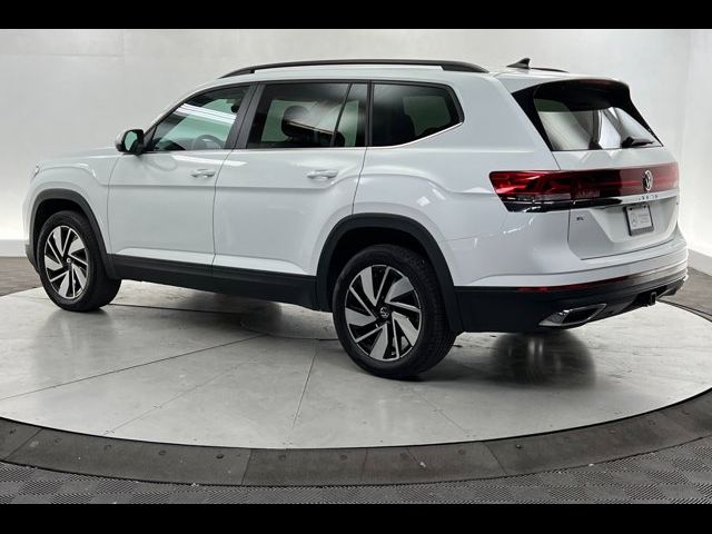 2024 Volkswagen Atlas 2.0T SE Technology