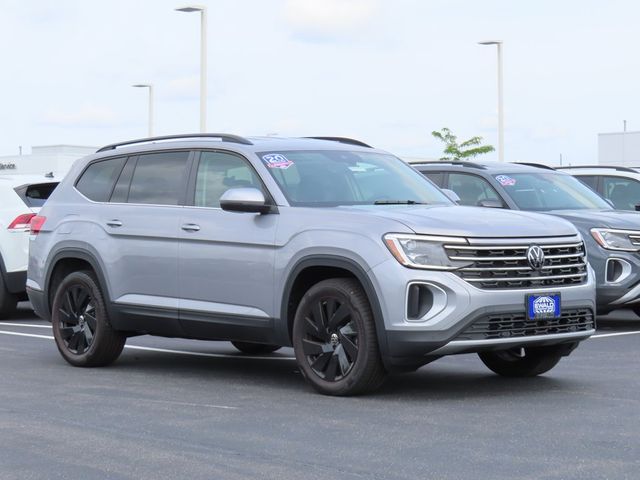 2024 Volkswagen Atlas 2.0T SE Technology