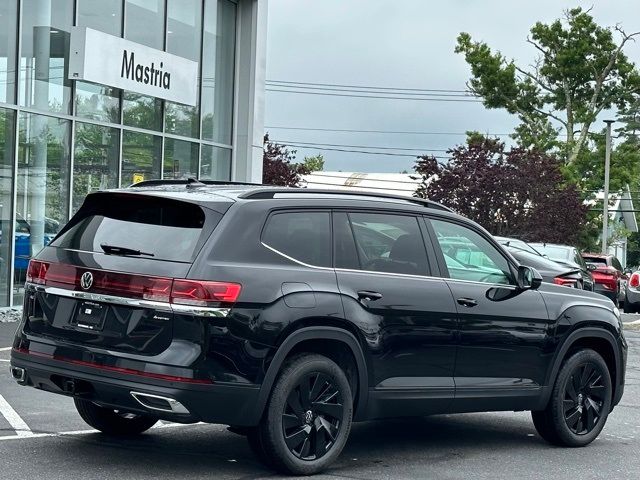 2024 Volkswagen Atlas 2.0T SE Technology