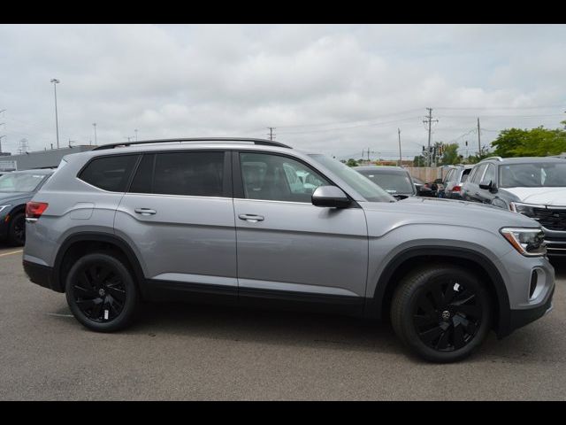 2024 Volkswagen Atlas 2.0T SE Technology