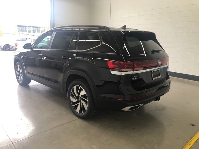 2024 Volkswagen Atlas 2.0T SE Technology