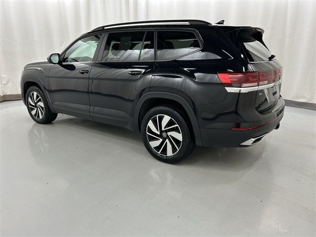 2024 Volkswagen Atlas 2.0T SE Technology