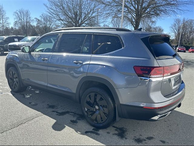 2024 Volkswagen Atlas 2.0T SE Technology